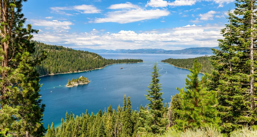 Best Hikes Near Lake Tahoe - Emerald Bay 2 Photo by Stephen Walker on Unsplash