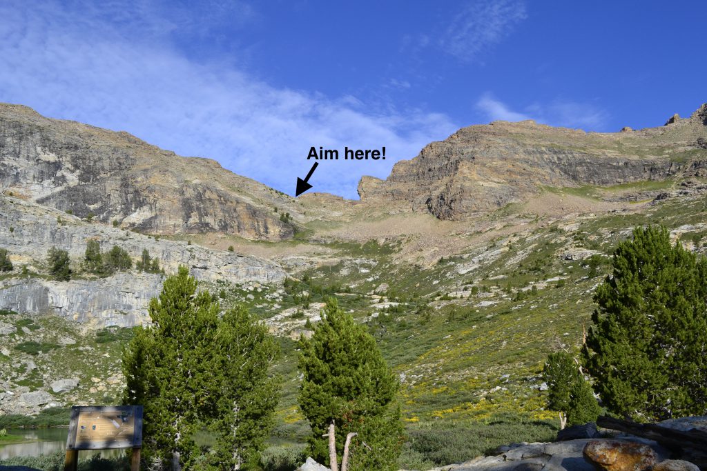 hiking the ruby mountains - Pride Rock Pass from Island Lake