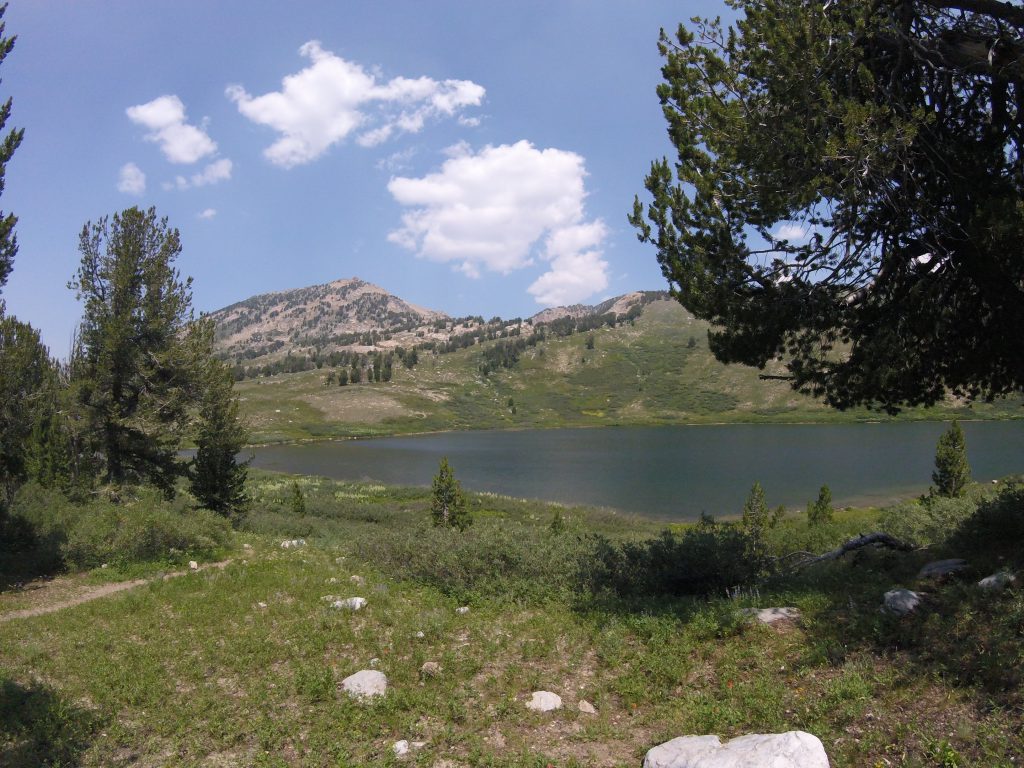 hiking in the ruby mountains - favre lake