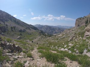 hiking the ruby mountains - view down the drainage to the southeast of Echo Lake