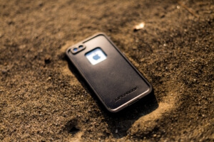 The Best Waterproof Phone Cases Featured Image