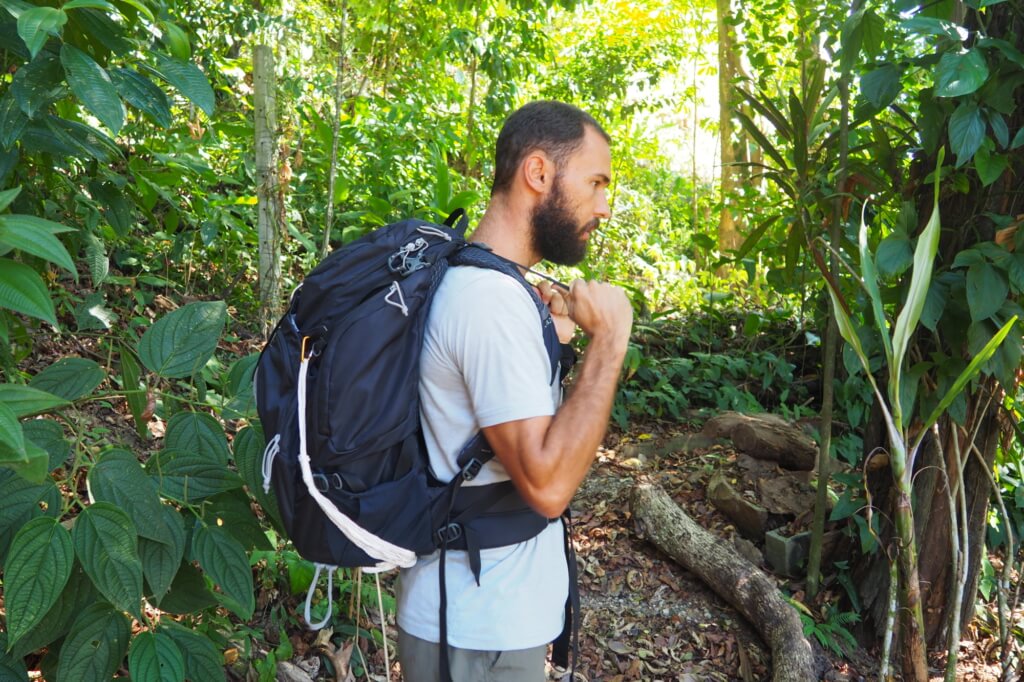 how to put on your backpack properly - load lifter straps