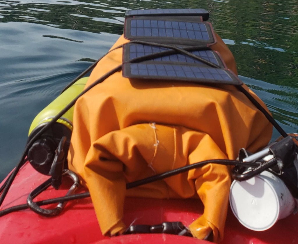 Larq Self Cleaning Water Bottle - in action on kayak