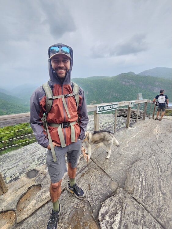 Man wearing Pedroc 2 trail shoes